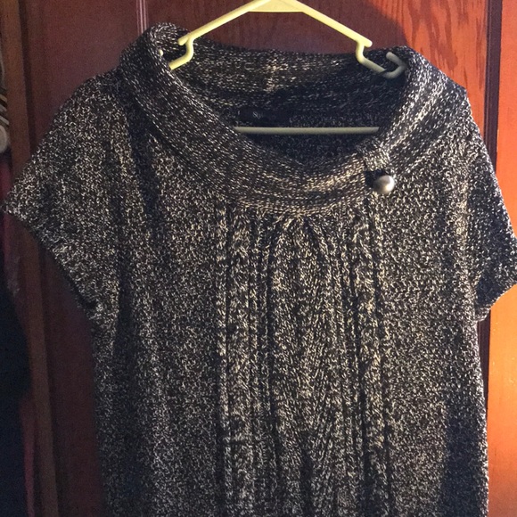 Dress - Picture 2 of 6